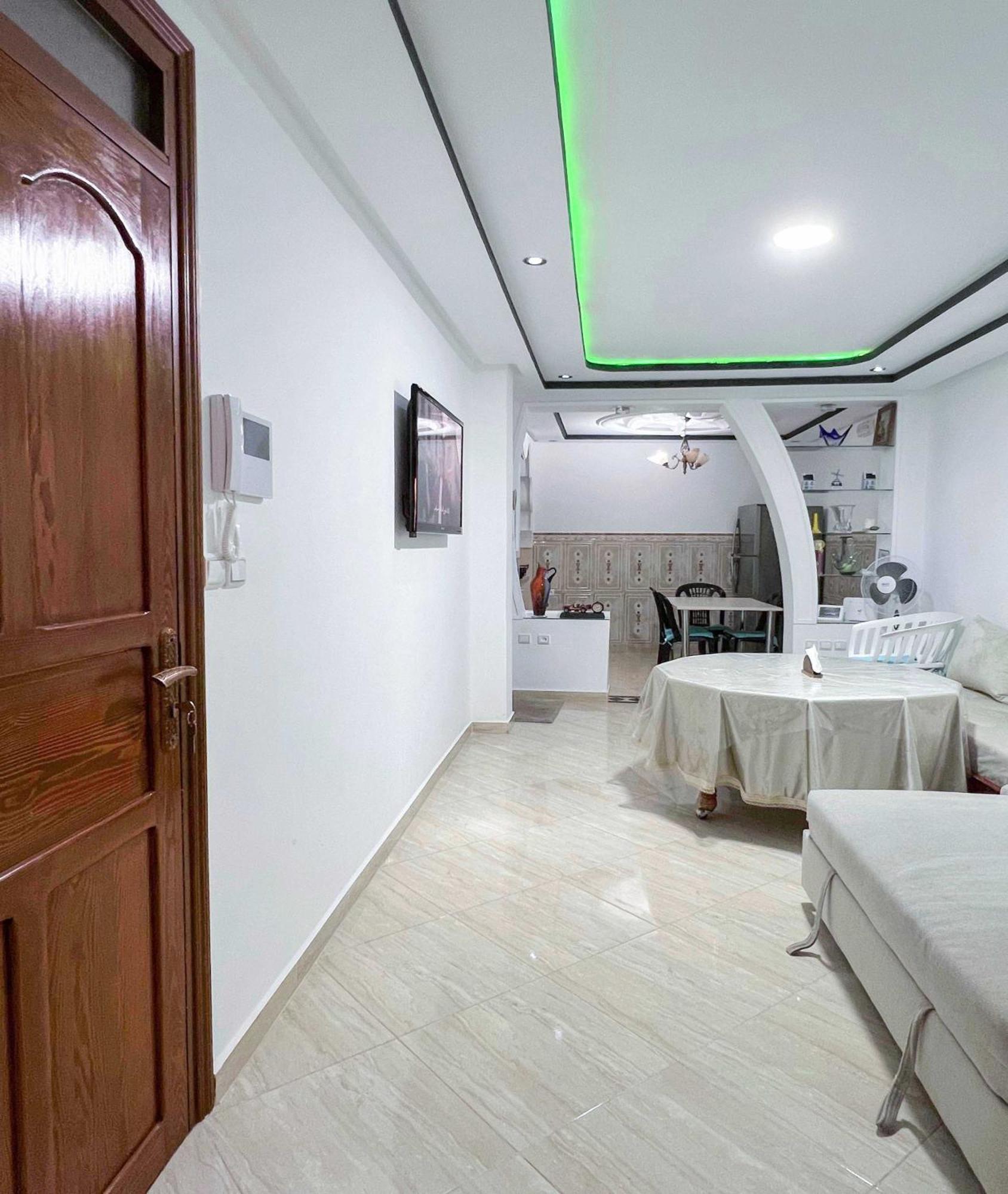 Mira Appartement -Lovely, Tidy & Close To Beaches And City Center Al Hoceïma Buitenkant foto